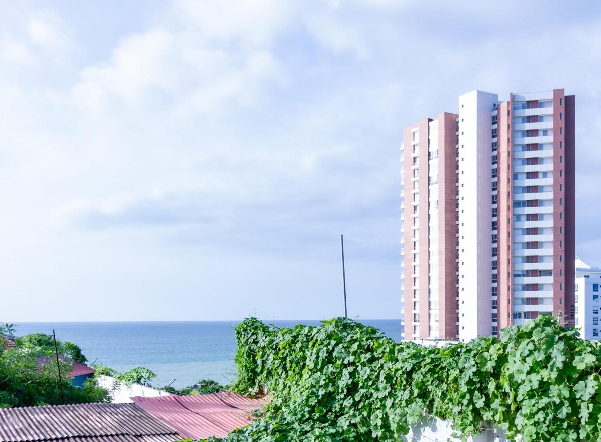 Hostal Antares Manta Exteriér fotografie